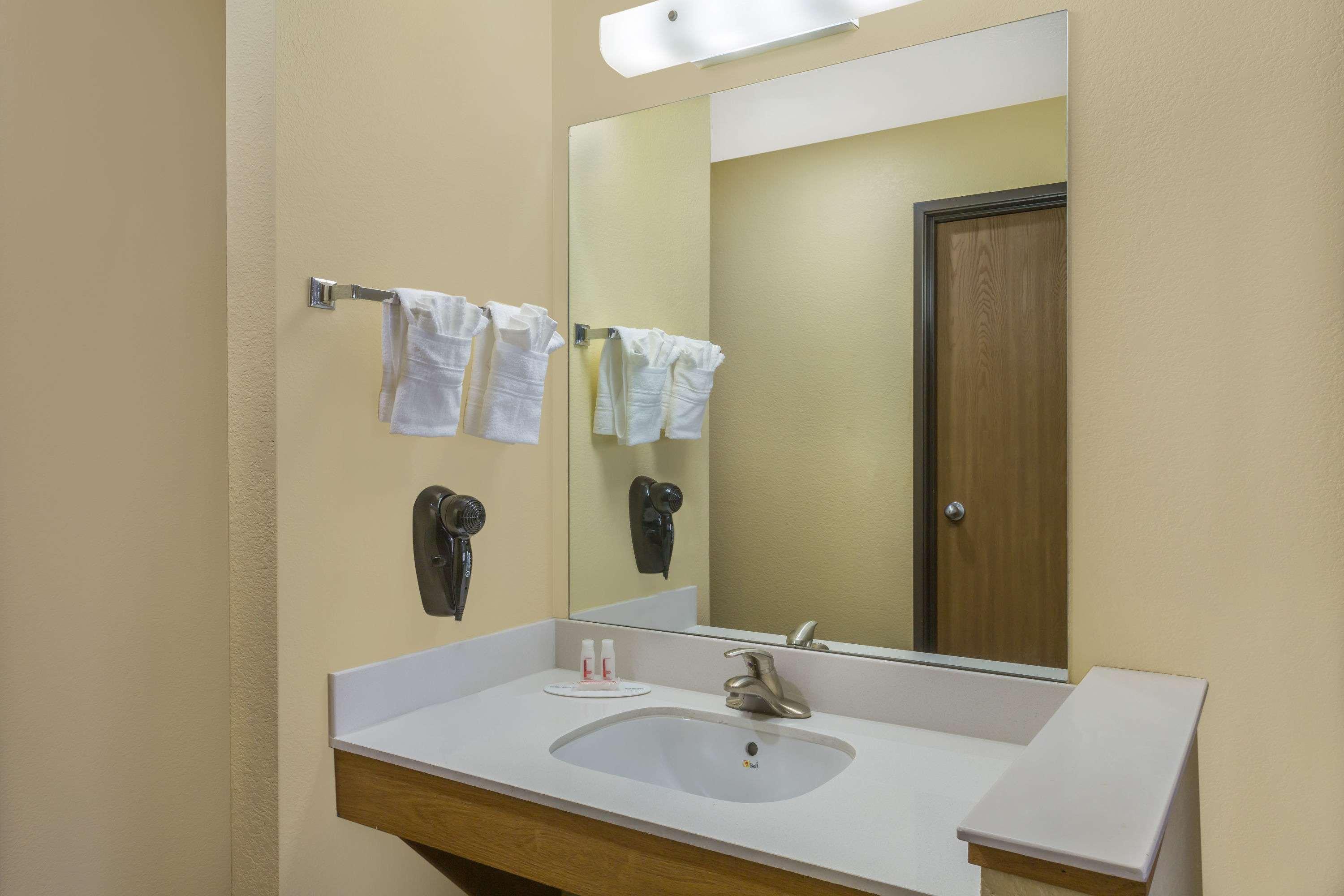 Days Inn By Wyndham Moab Luaran gambar