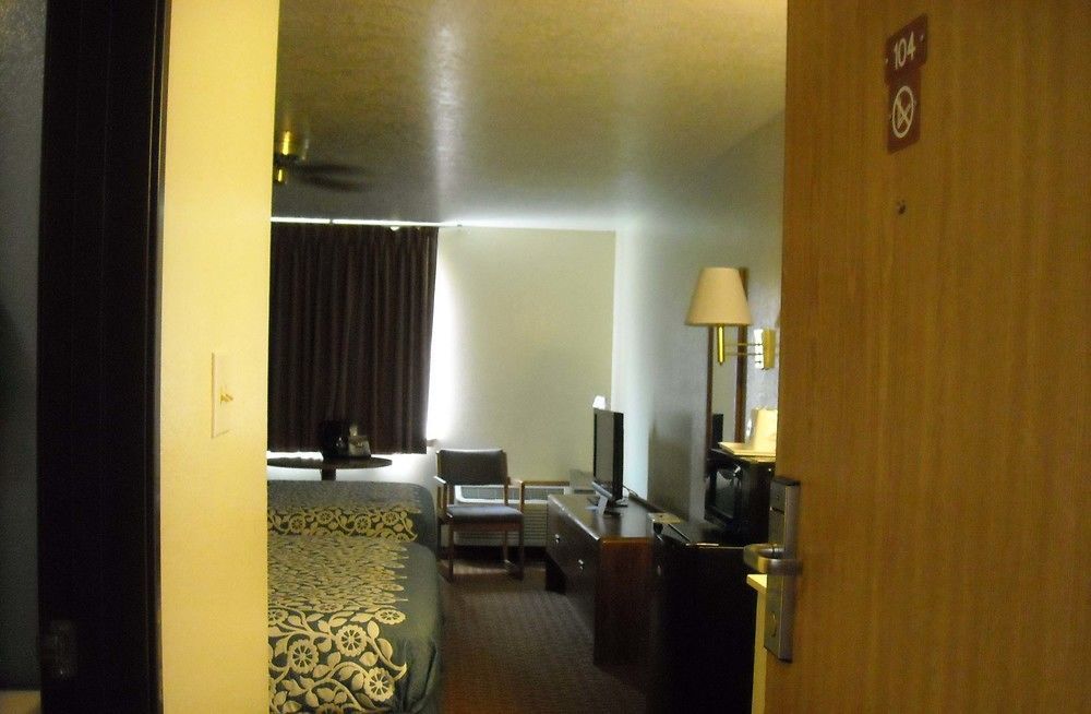 Days Inn By Wyndham Moab Luaran gambar