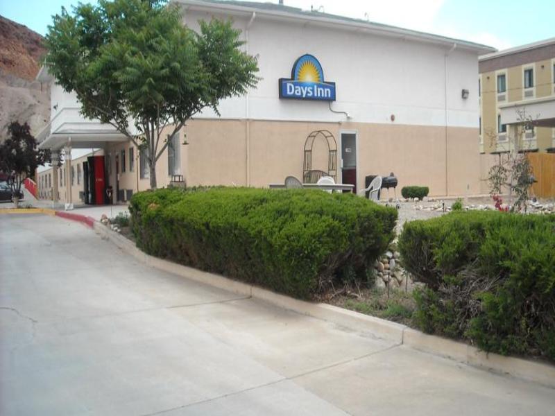 Days Inn By Wyndham Moab Luaran gambar