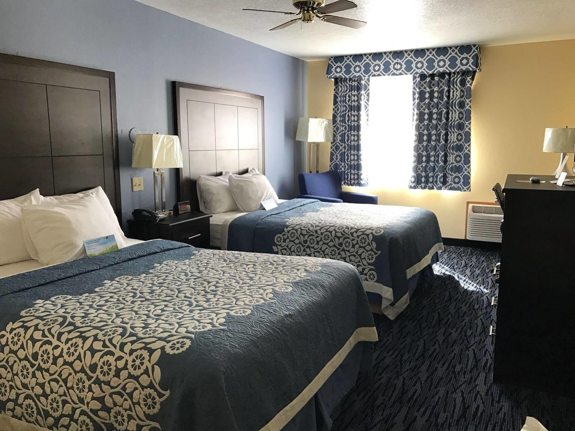 Days Inn By Wyndham Moab Luaran gambar