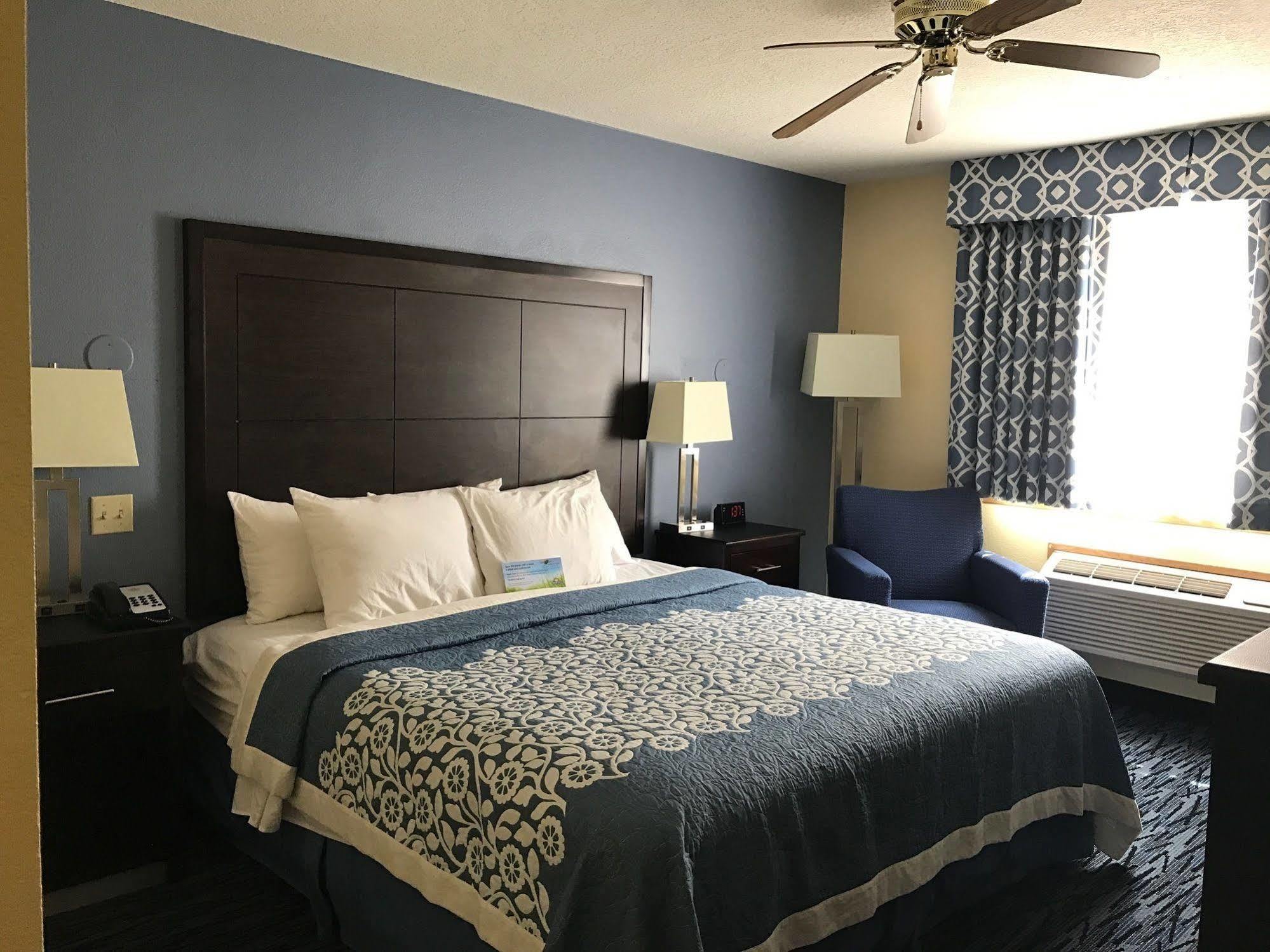 Days Inn By Wyndham Moab Luaran gambar
